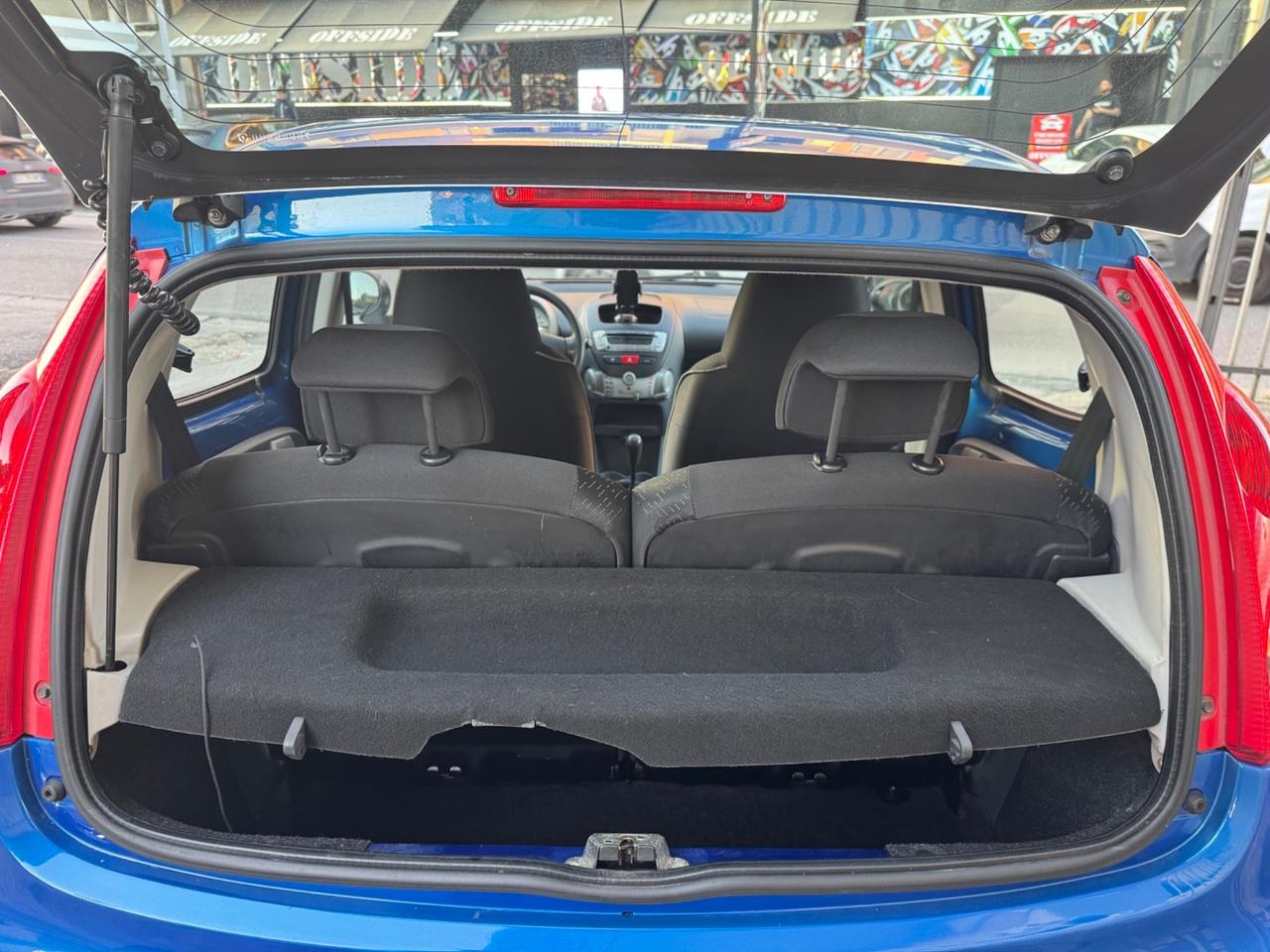 Peugeot 107 1.0 68CV 5p. Plaisir