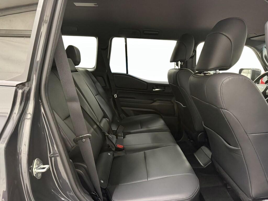 Toyota Land Cruiser 2.8 D-4D Adventure AWD Auto