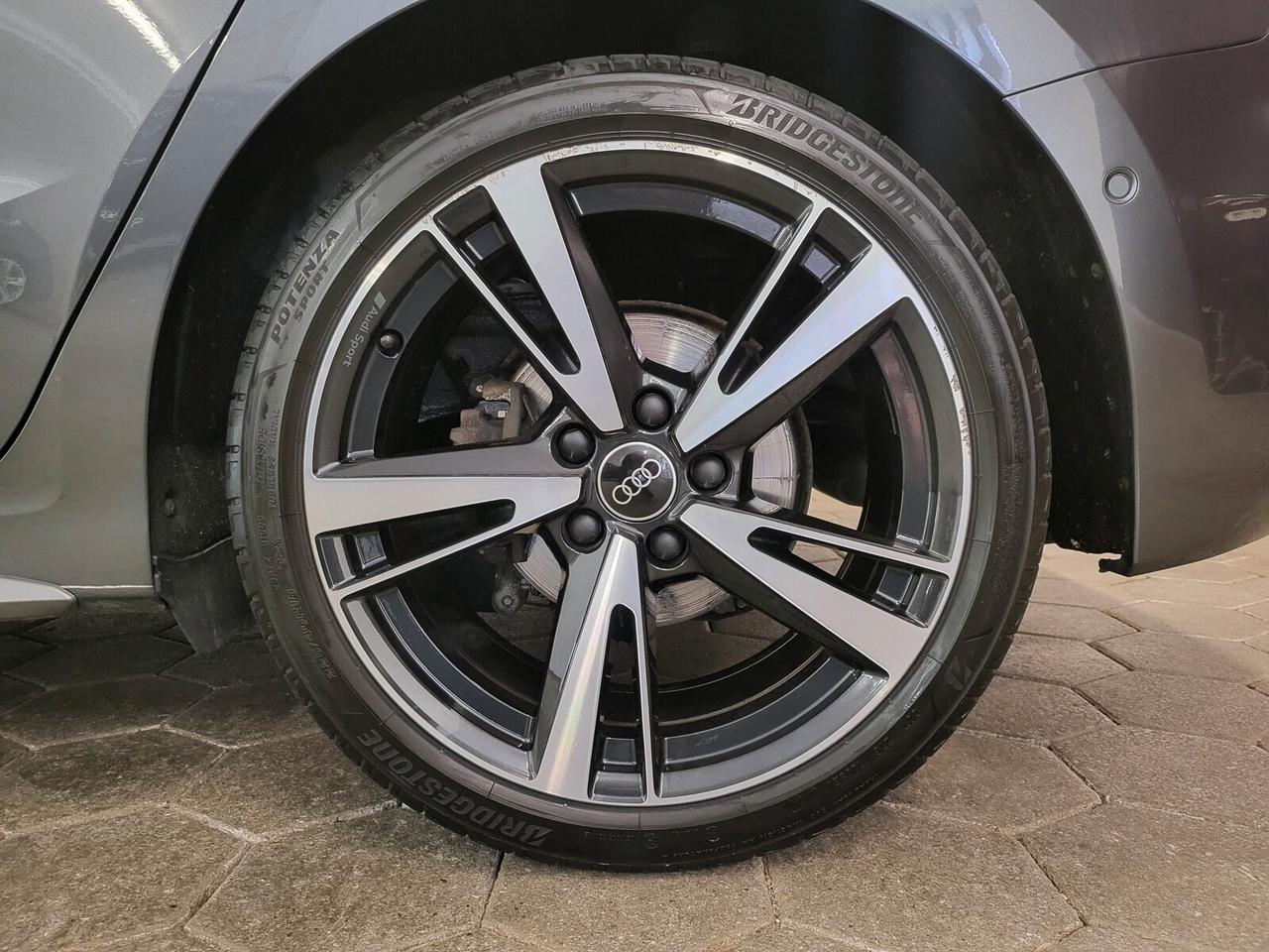 Audi A3 SPB 40 TFSI quattro S tronic line edition