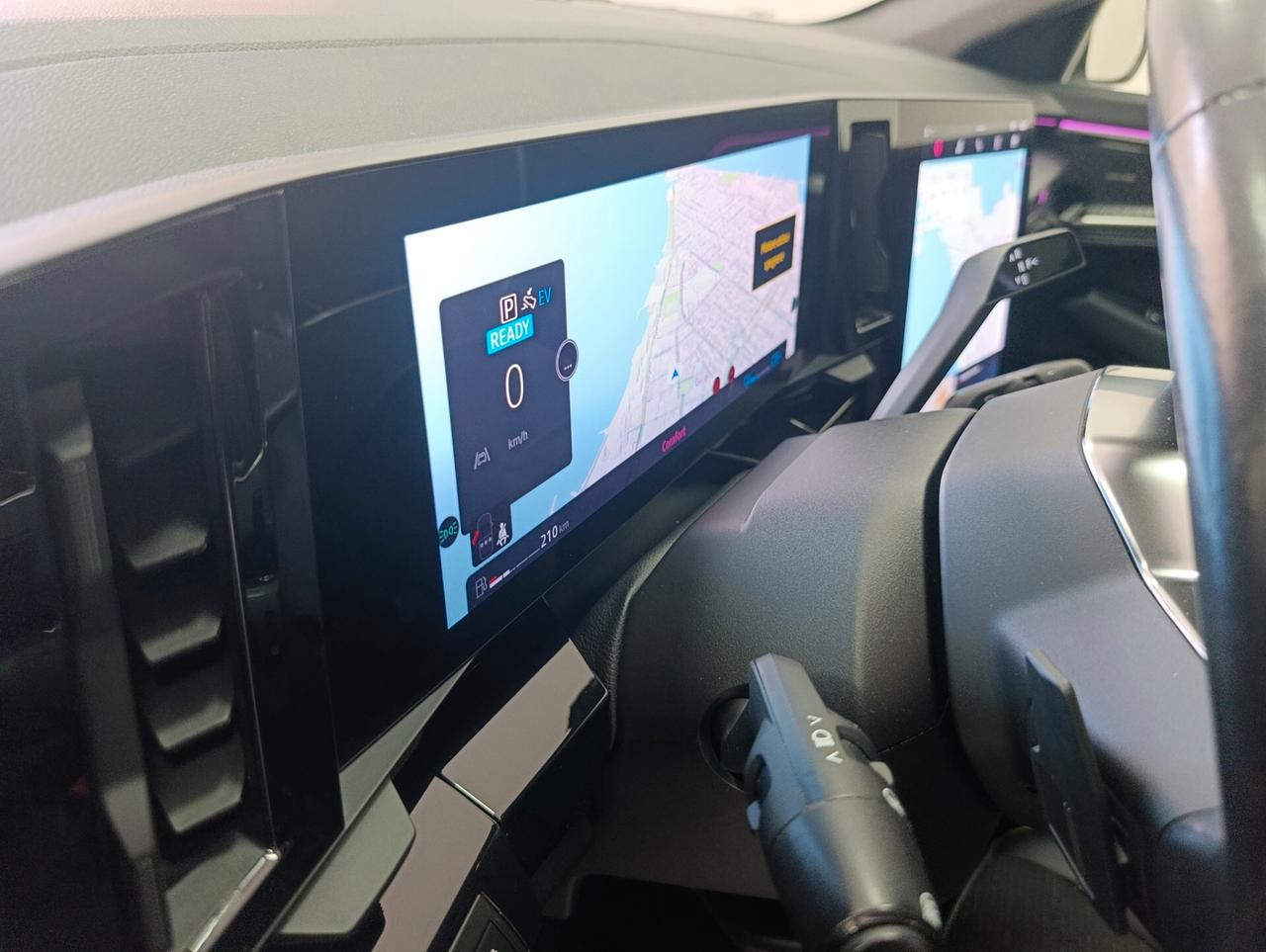 Renault Austral Full Hybrid E-Tech 200 CV Iconic