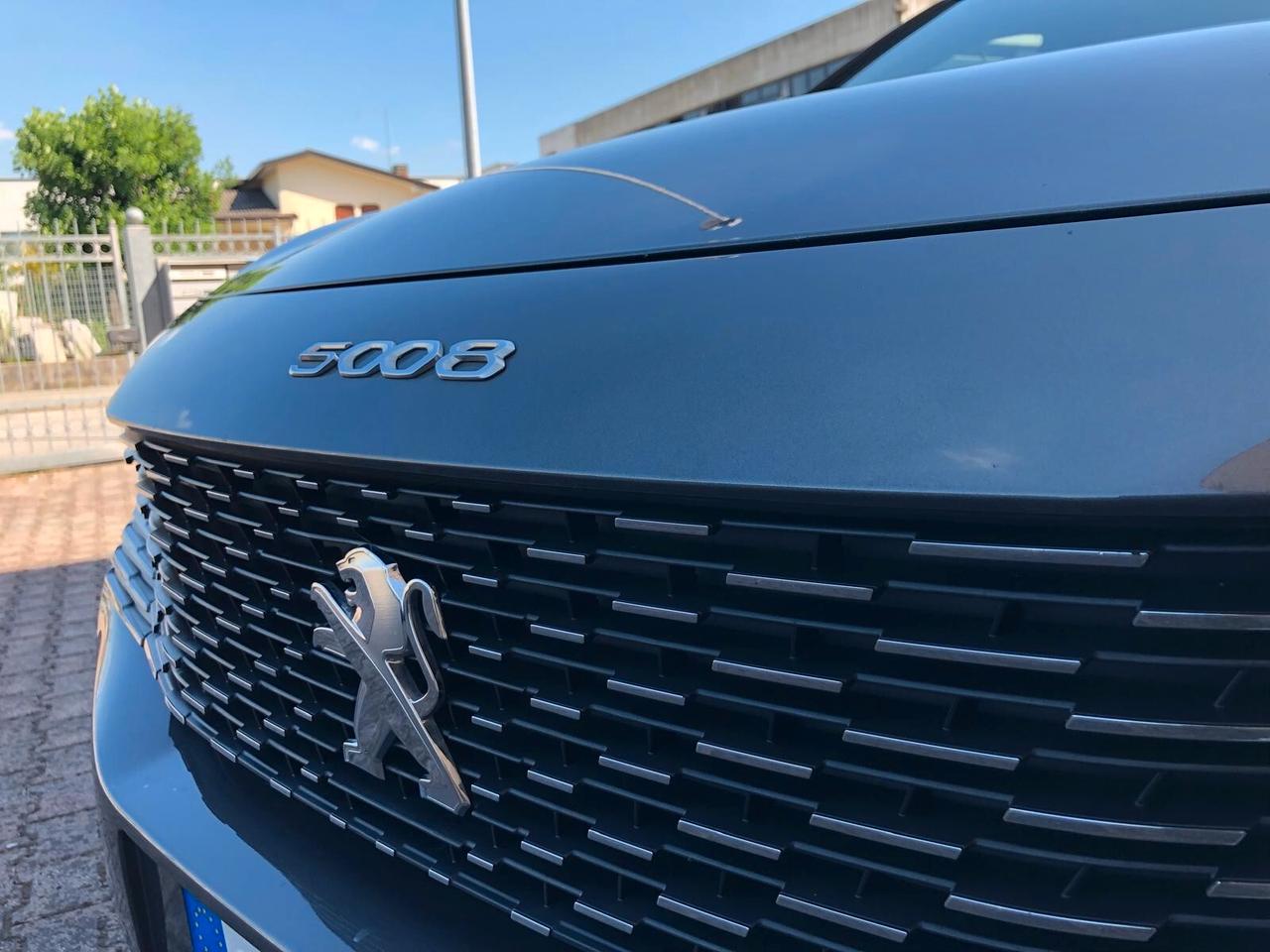 Peugeot 5008 BlueHDi RESTYLING