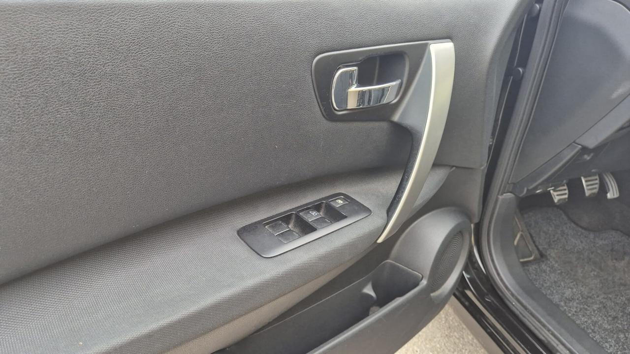 Nissan Qashqai 1.5 dCi DPF n-tec