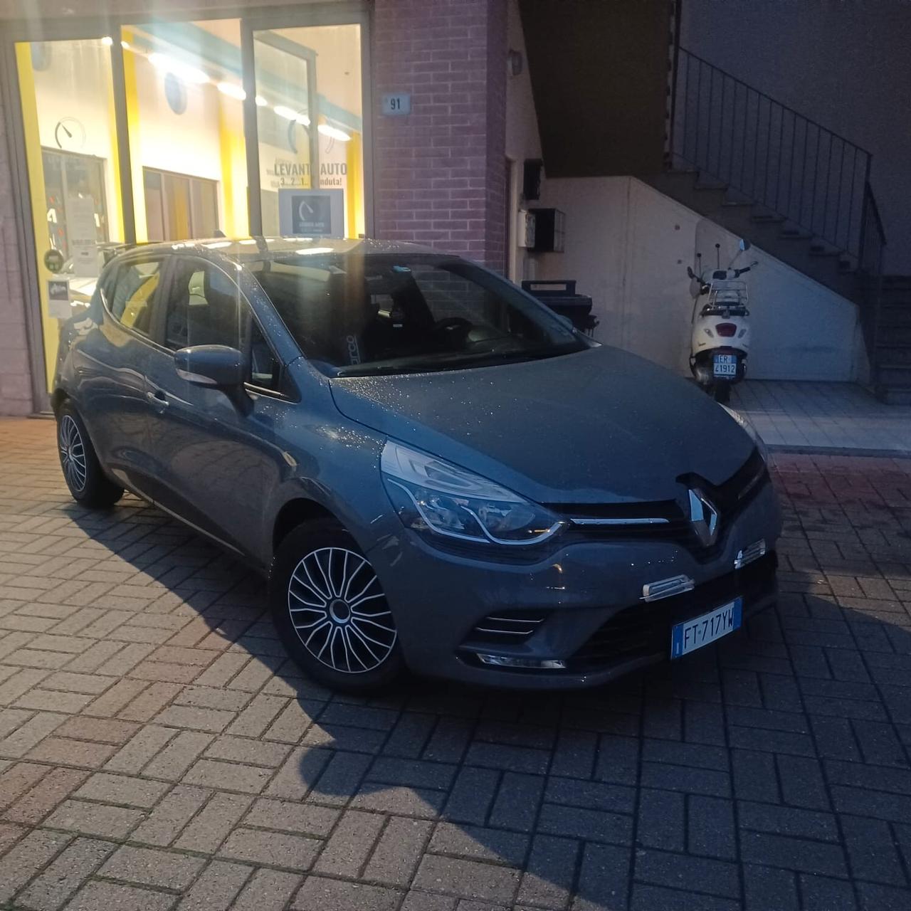 PERFETTA CLIO 1.5 SHARK PER NEOPATENTATI