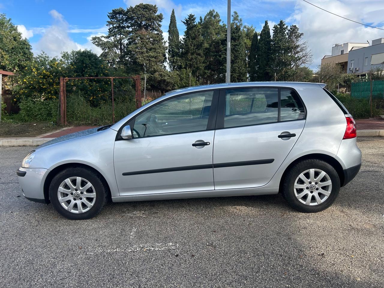 Volkswagen Golf 1.9 TDI 4mot. 5p Sportline