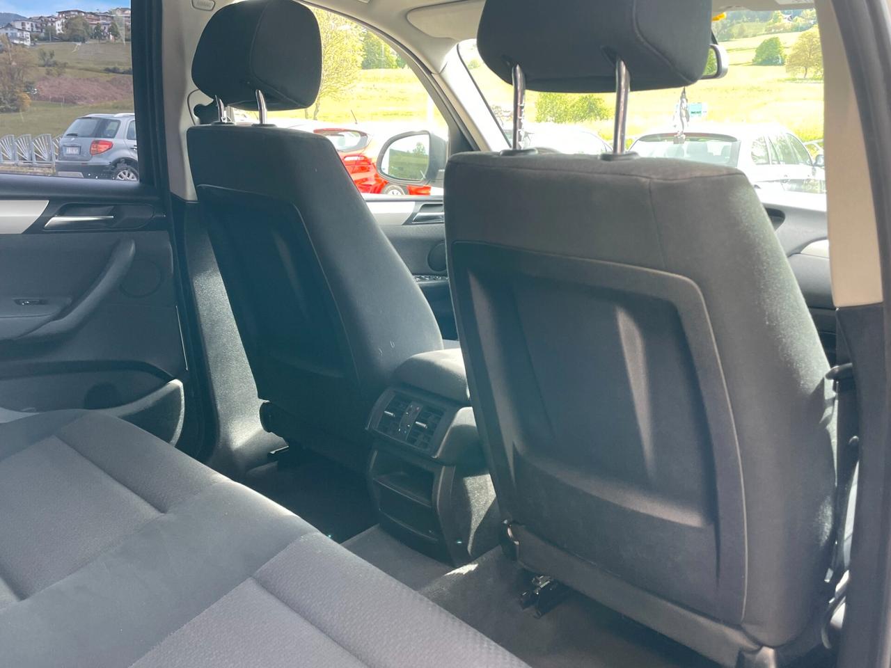 Bmw X3 xDrive20d Business aut. "GANCIO TRAINO"