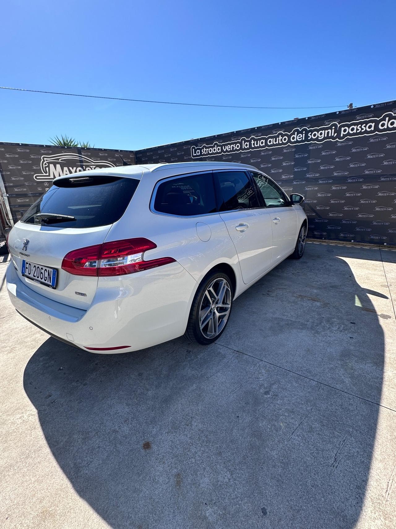 PEUGEOT 308 (anno 2016)