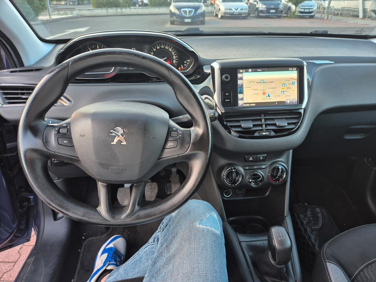 Peugeot 208 BlueHDi 75 3 porte Active