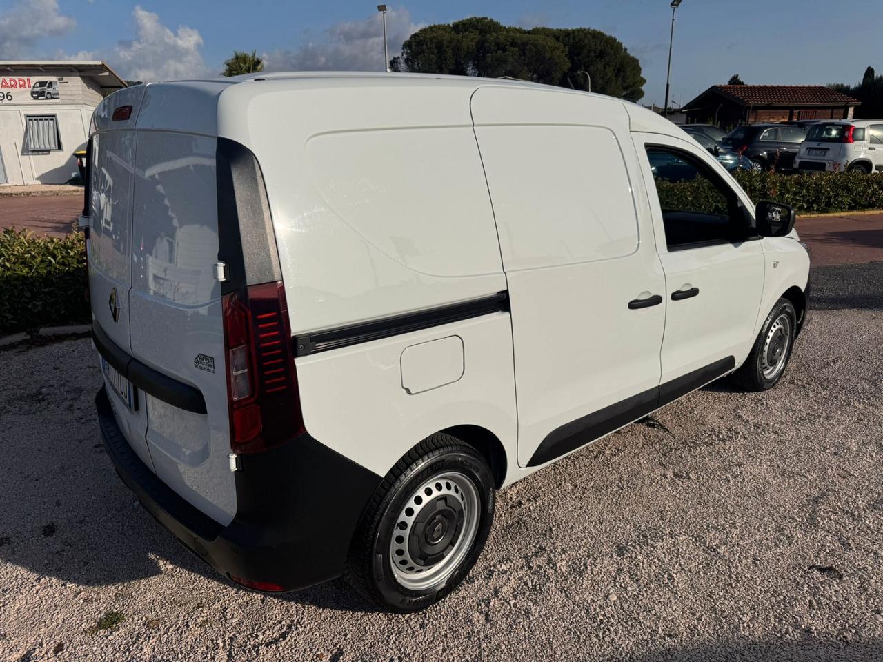 RENAULT EXPRESS 1.5DCI 95CV E6D-I 2023