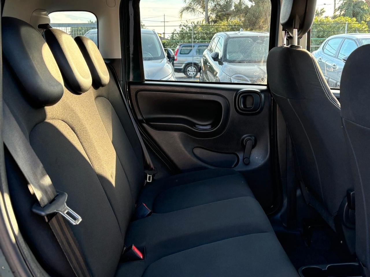 Fiat Panda CITY Cross 1.0 FireFly S&S Hybrid