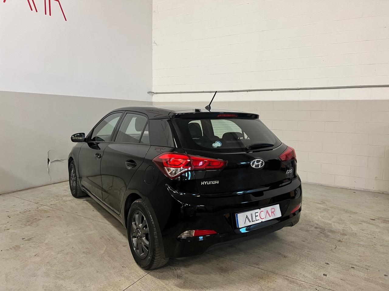 Hyundai i20 1.2 5 porte Blackline