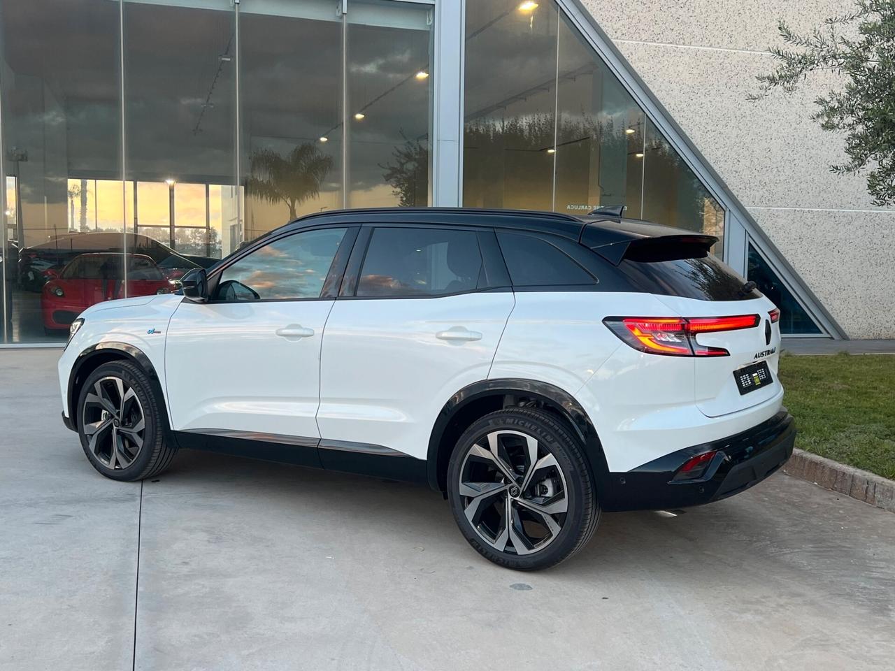 Renault Austral E-Tec 200cv full hybrid AUTOCARRO IN OFFERTA-N1