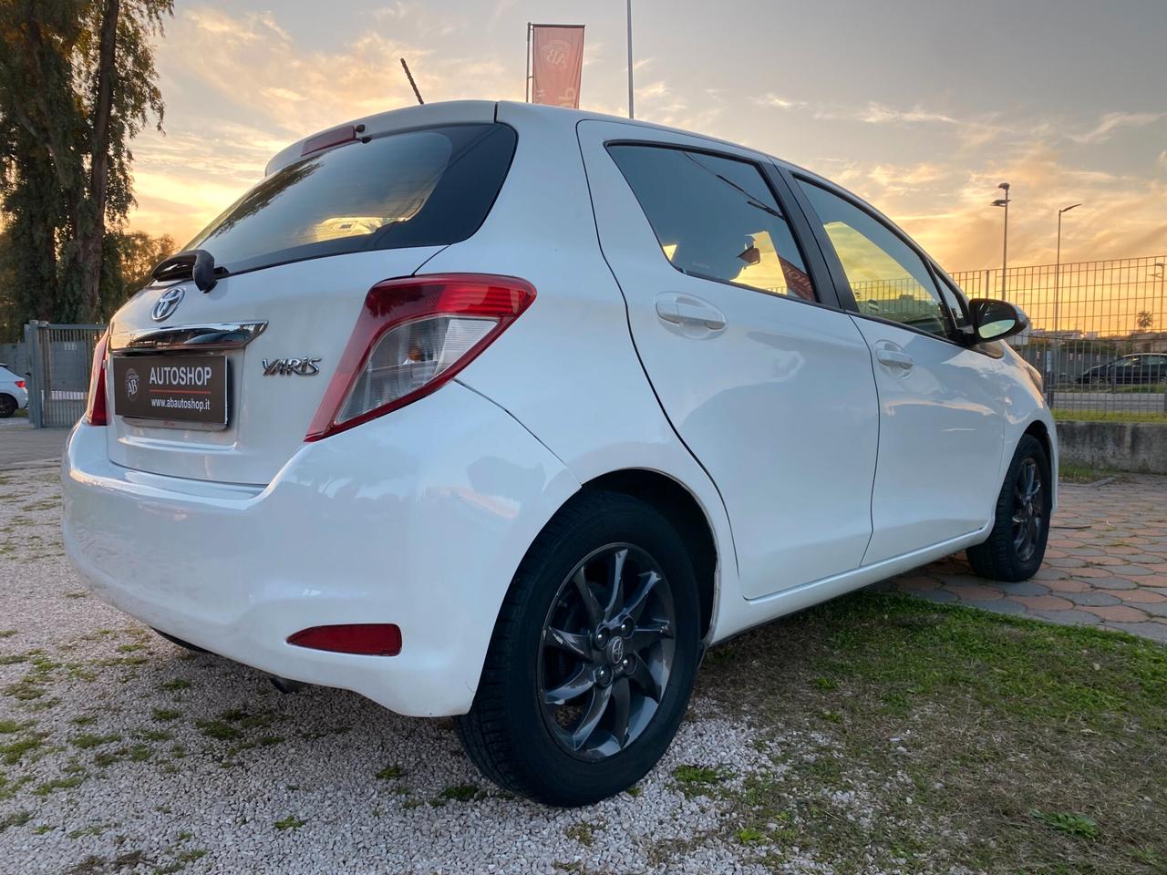 TOYOTA - Yaris - 1.0 5 porte Active GPL - NEOPATENTATI - FINANZIABILE