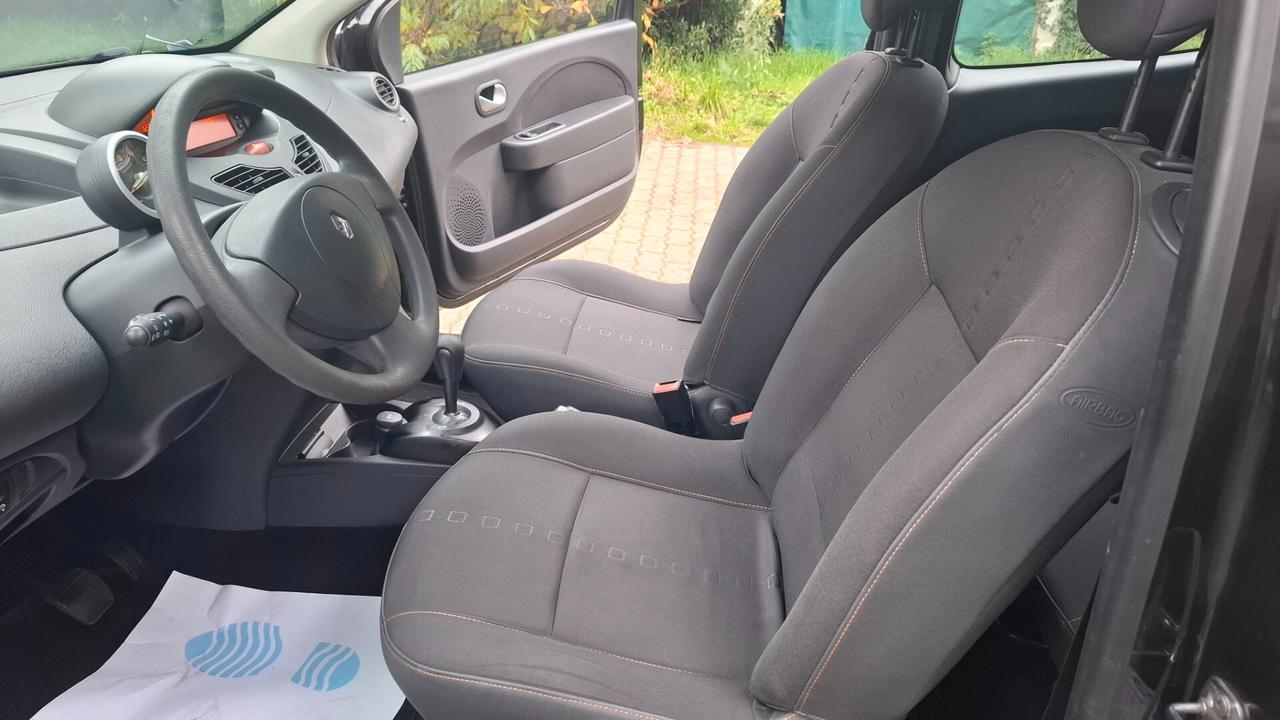 Renault Twingo 1.2 16V Dynamique