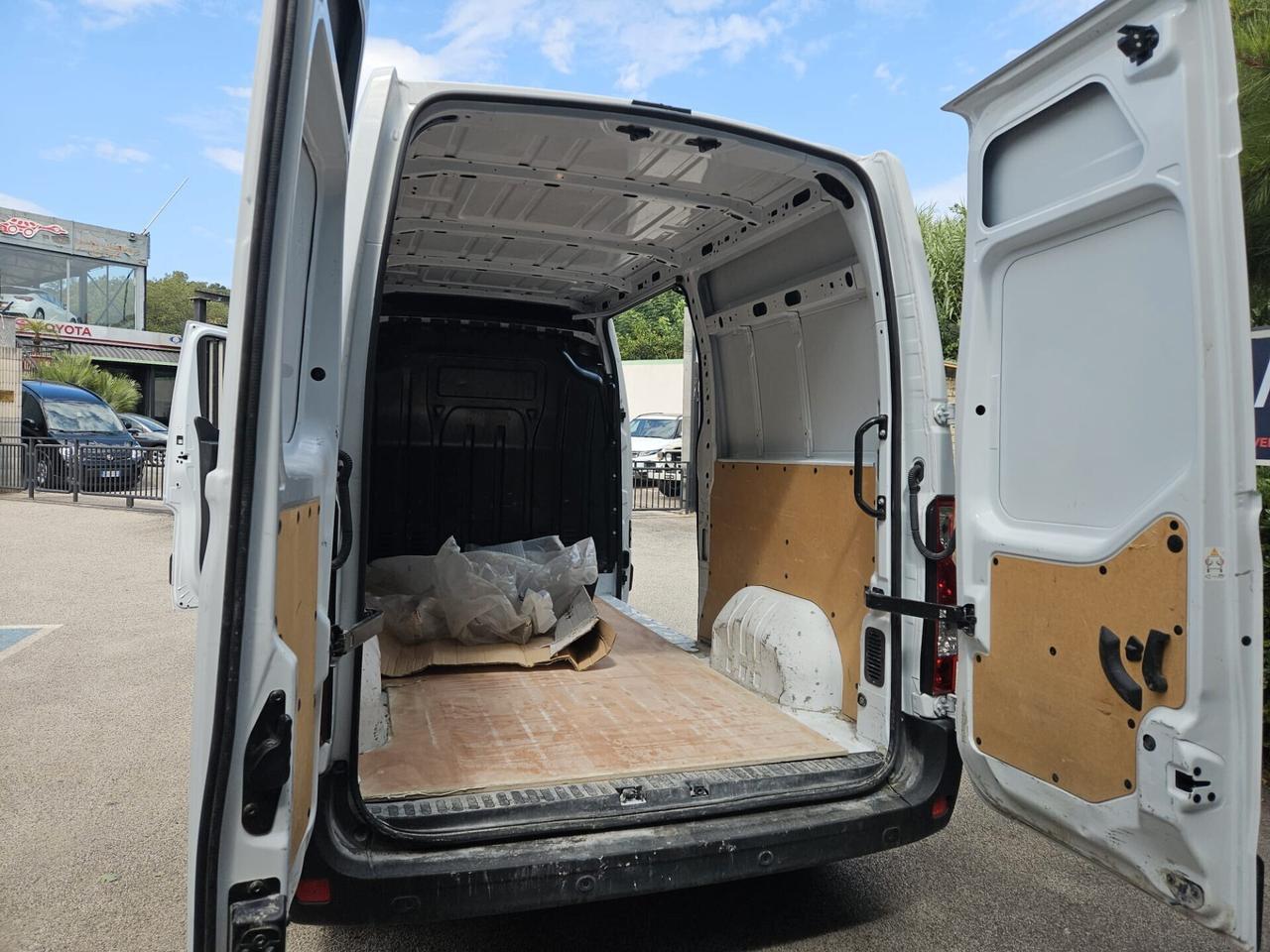 Renault Master T35 2.3 dCi 135 PL-TM Furgone Start