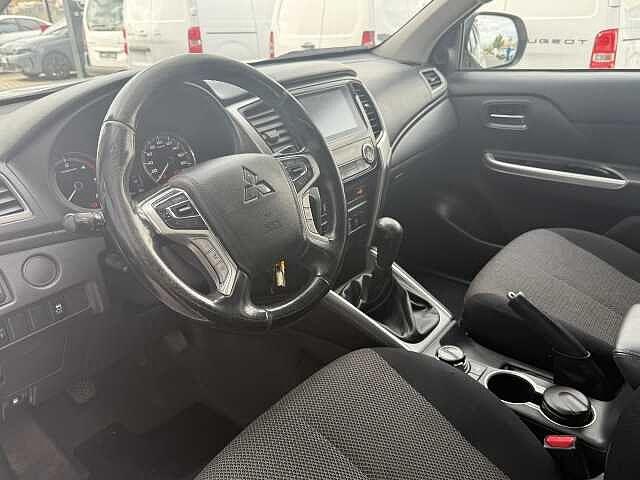Mitsubishi L200 2.3 D Double Cab 4x4 Super Select Intense