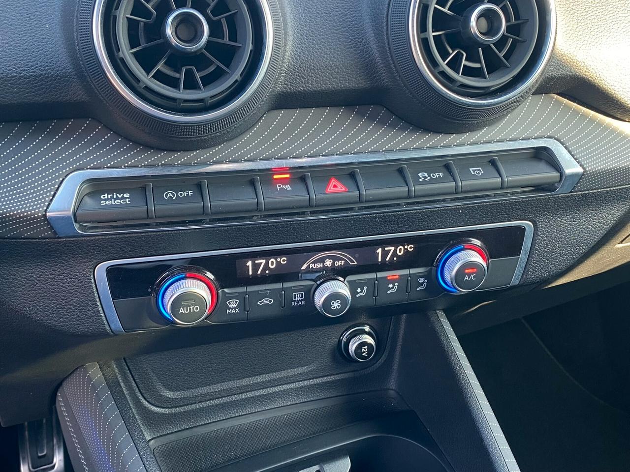 Audi SQ2 2.0 TFSI 300CV s-tronic quattro