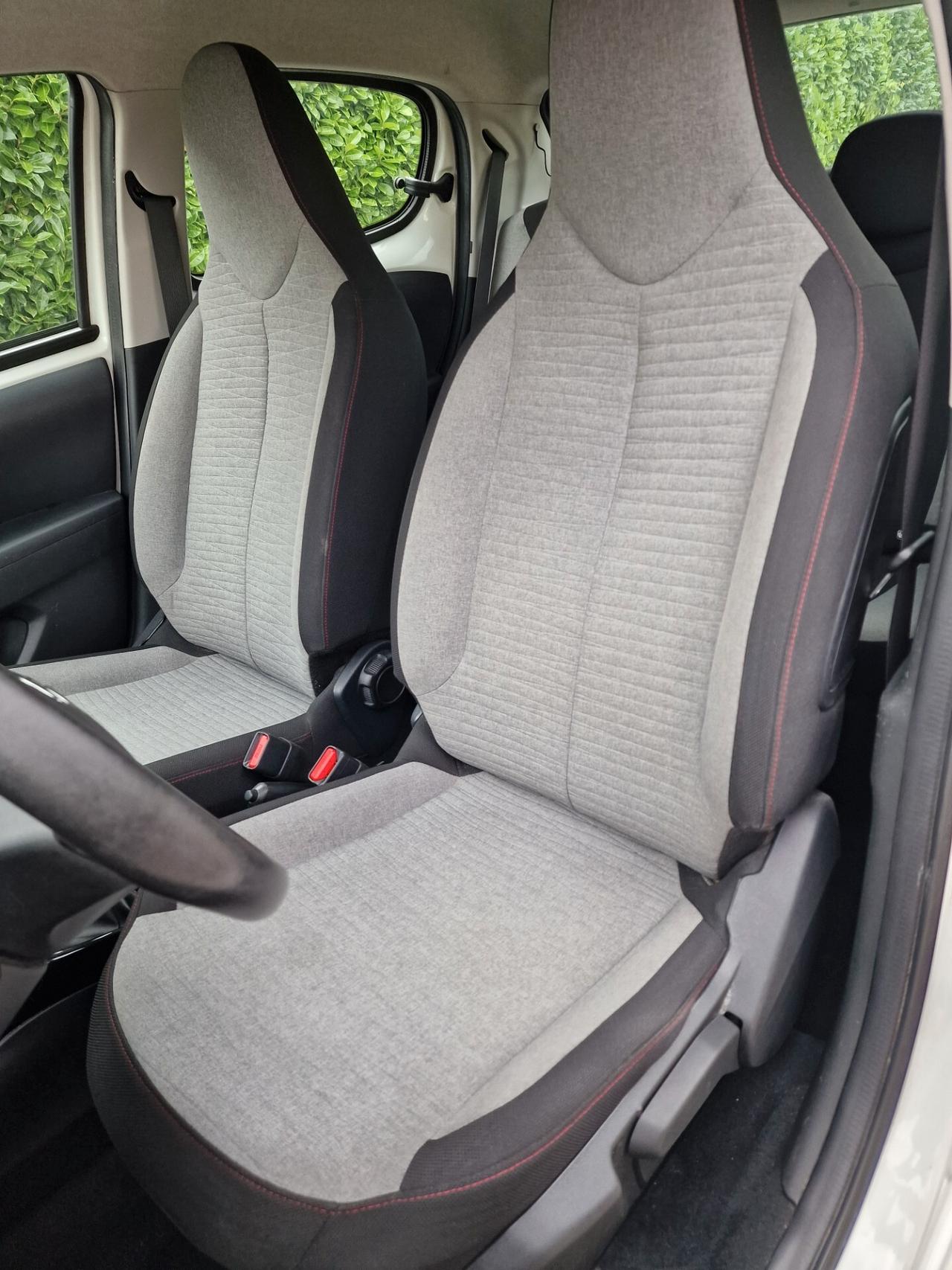 Citroen C1 VTi 68 5p