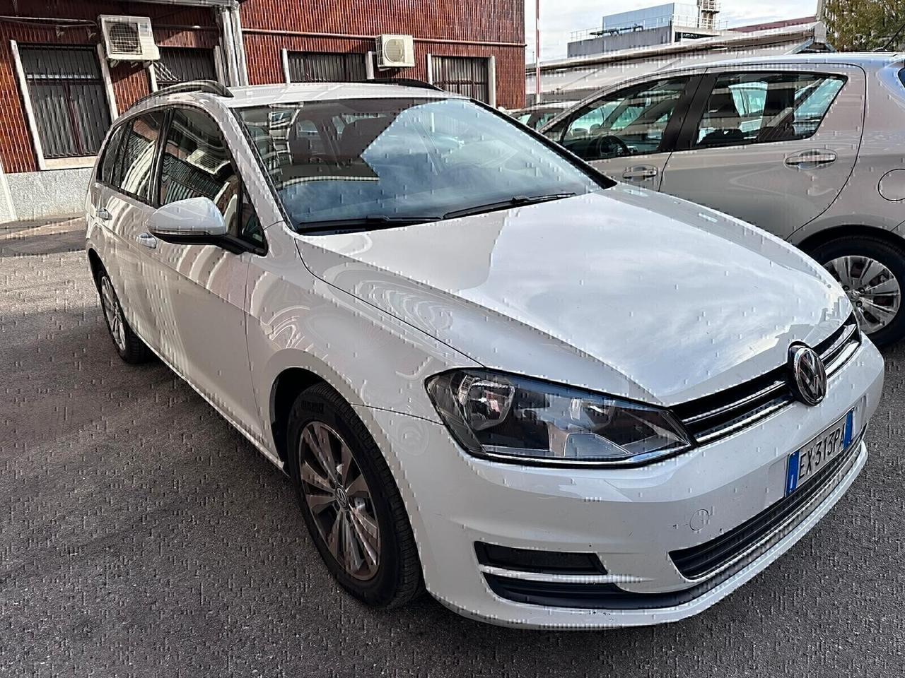 Volkswagen Golf Variant 1.6 TDI 105 CV Highline BlueMotion LIBRETTO TAGLIANDI VW