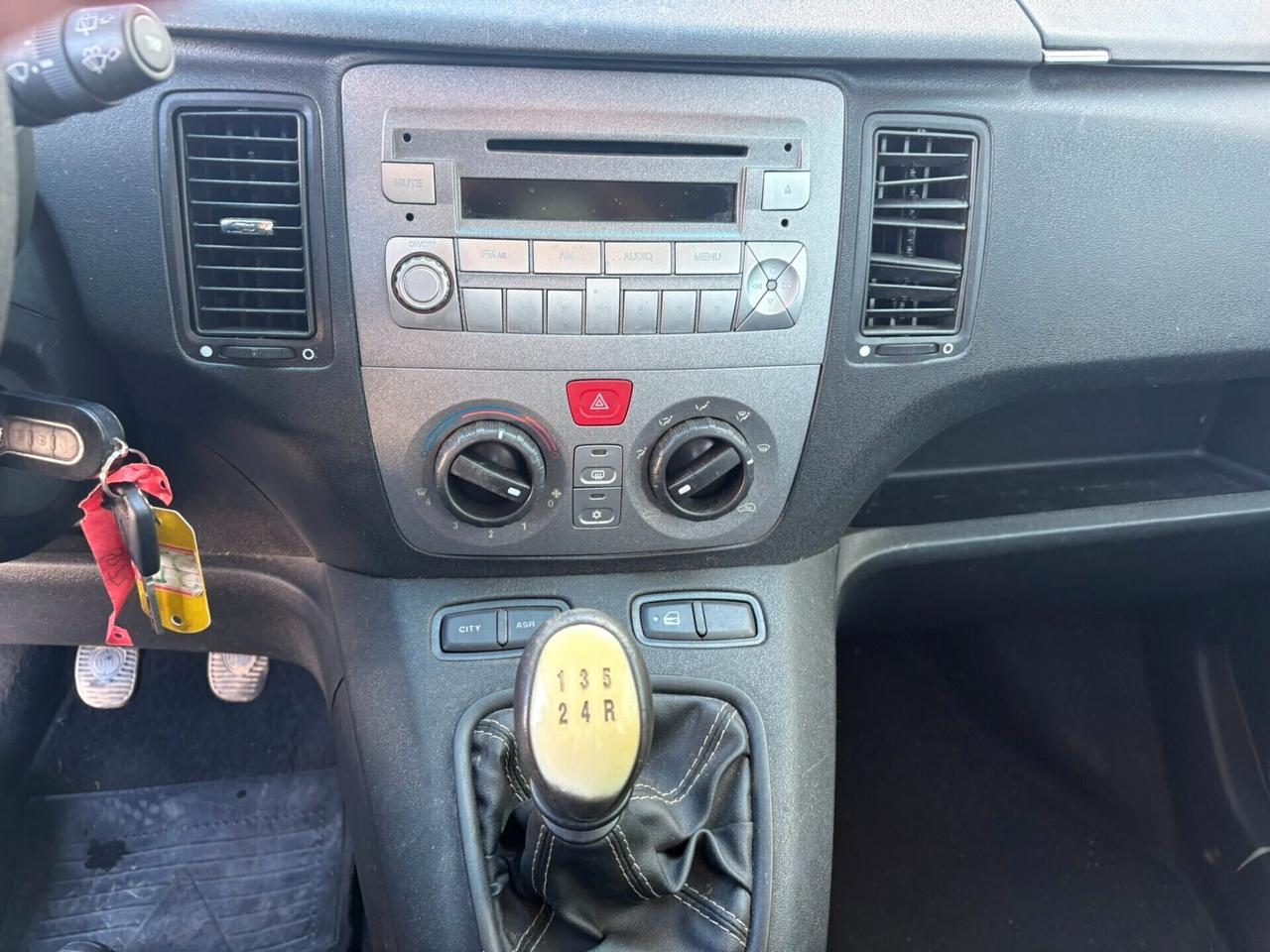 Lancia MUSA 1.4 8V Ecochic (GPL) Gold