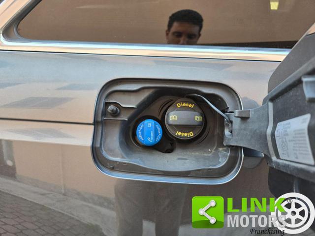 AUDI A4 Avant 40 TDI 190 CV S Tronic S Line