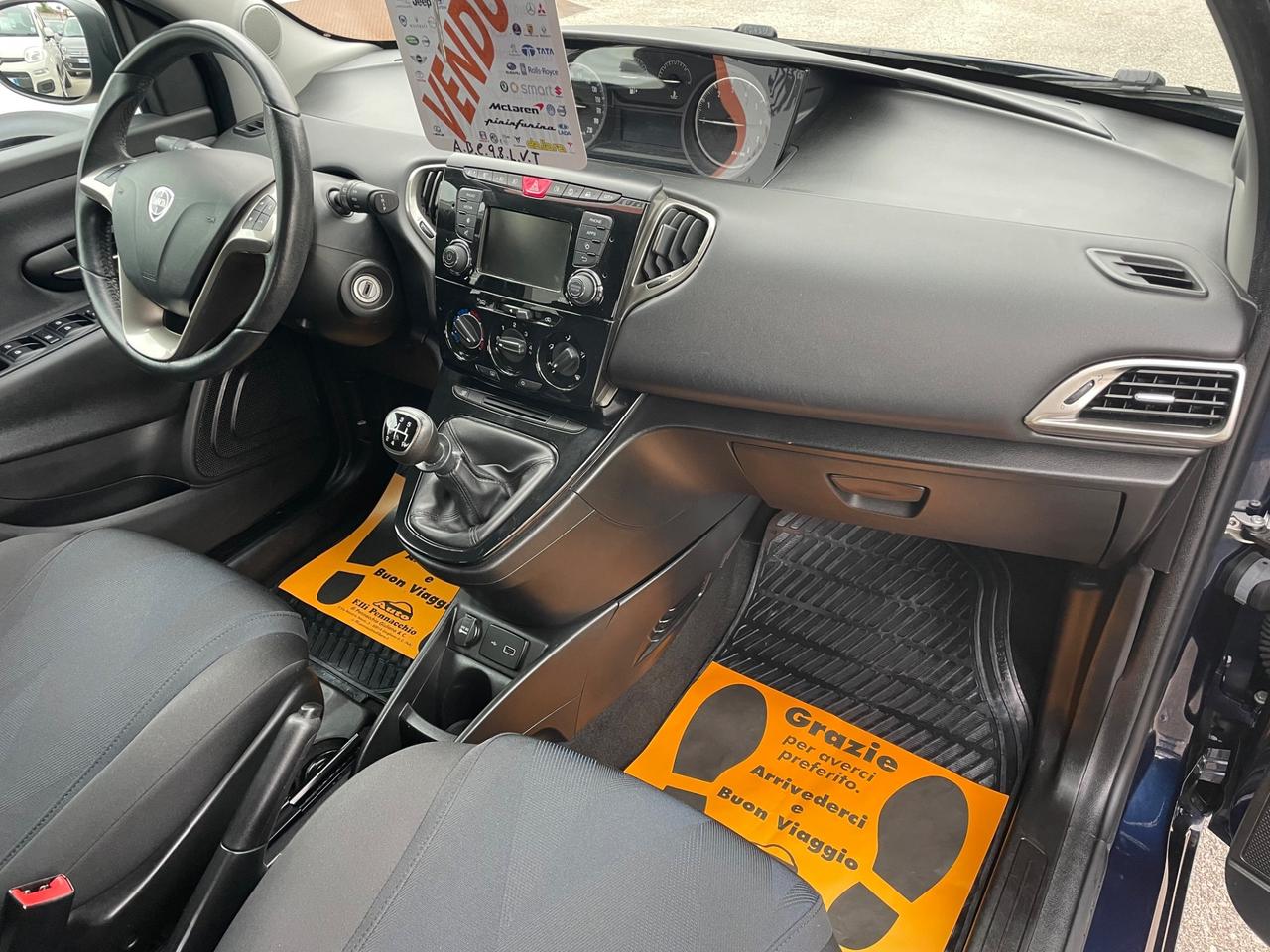 LANCIA YPSILON 1.2 BENZINA 69 (CV) 2019