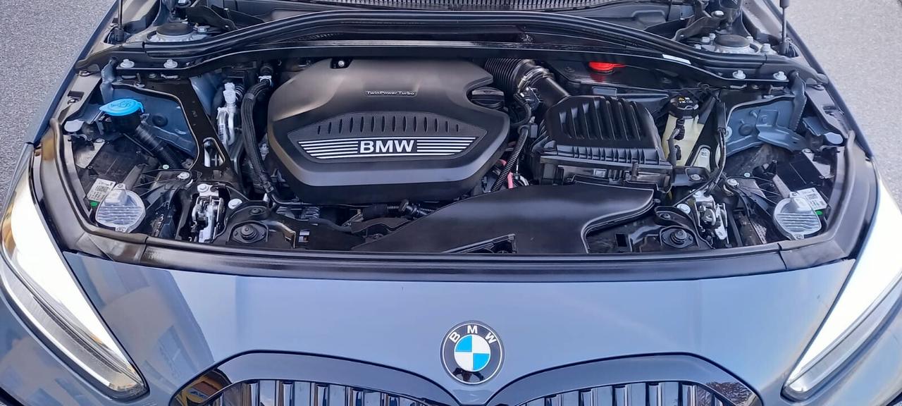 Bmw Serie 1 Mod. 118 M Sport CC. 2.000 Turbodiesel CV. 150 Euro 6D Trazione Anteriore 5 Porte 5 Posti CON IVA ESPSTA SOLO 36.250 KM....!!!