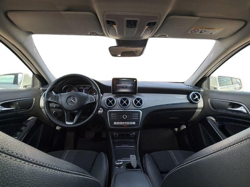 Mercedes-Benz CLA CLA 180 d Automatic Sport