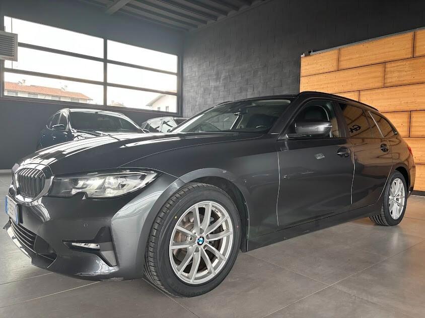 Bmw 318i Touring BUSINESS ADVANTAGE 156CV