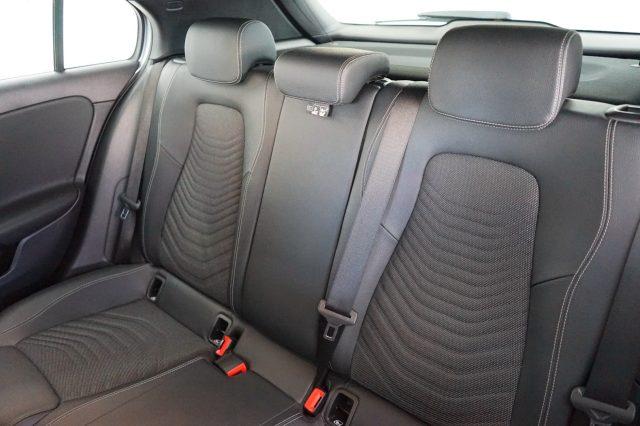 MERCEDES-BENZ A 180 d Automatic Business Extra Uniprop. Certificata