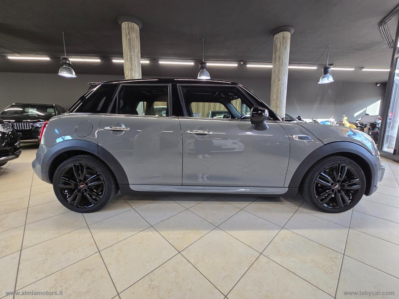 MINI Mini Cooper JCW 5 porte