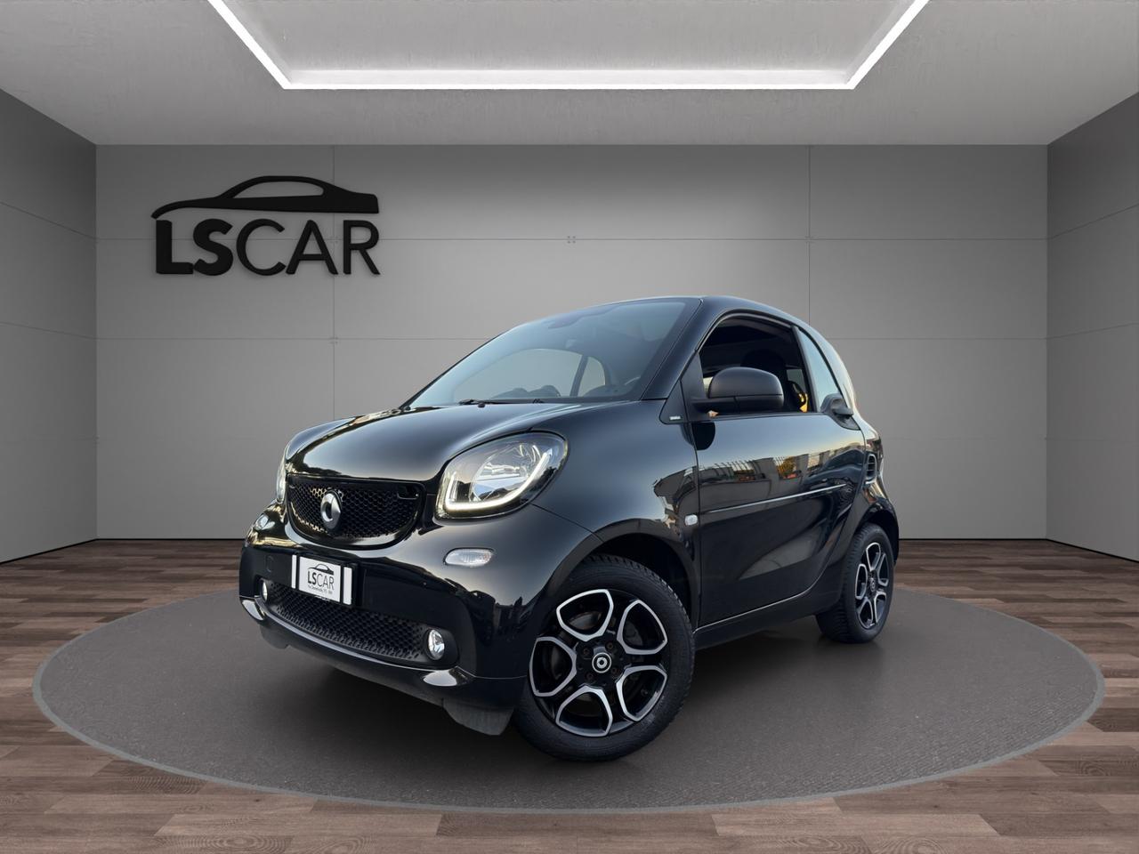 Smart fortwo coupe Fortwo 0.9 t Passion 90cv - Unipro - Promo finanziamento - Schermo - Sedili riscaldabili - Tetto