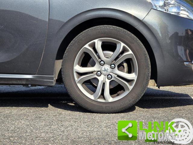 PEUGEOT 208 Allure 82 cv