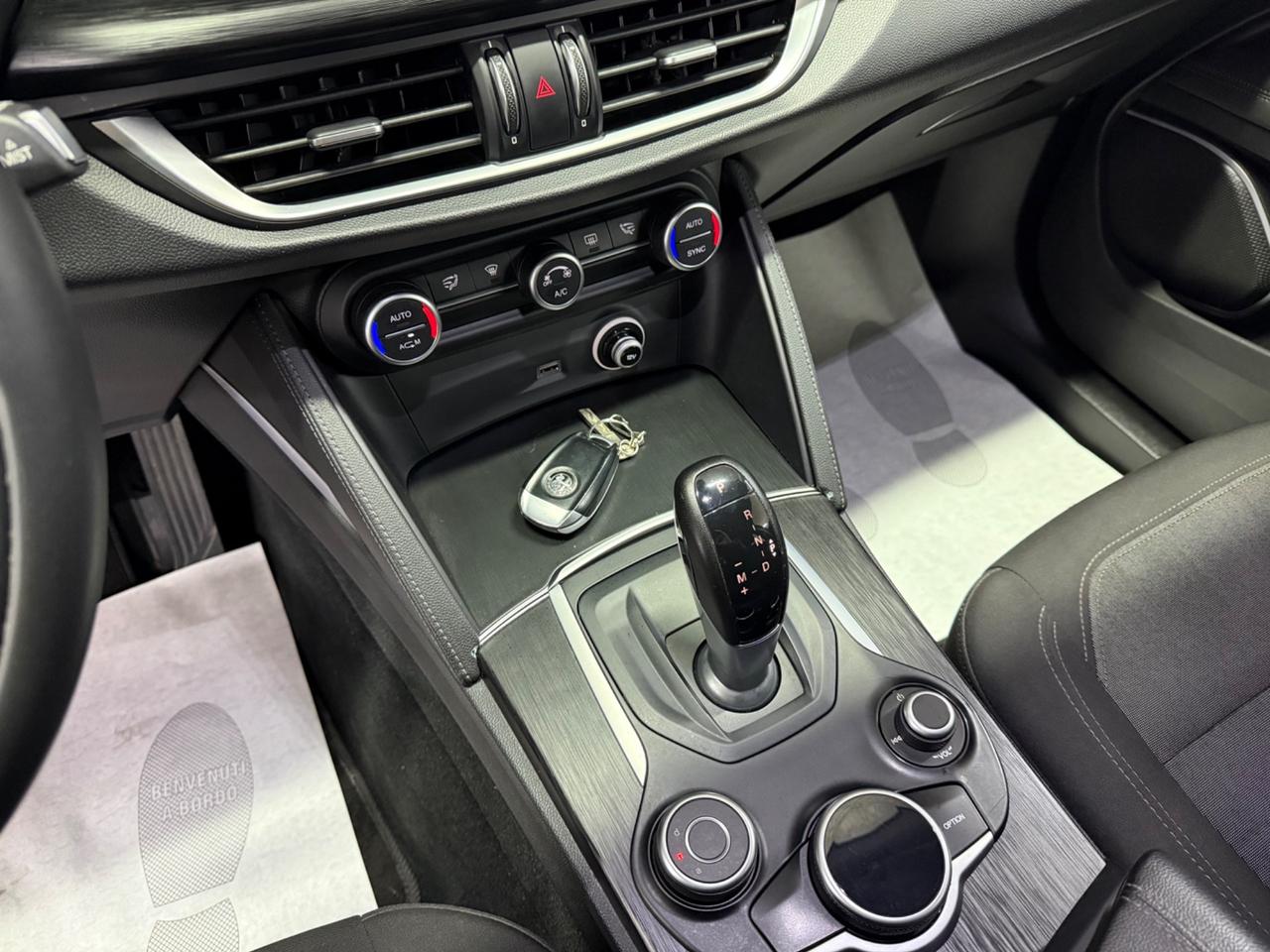 Alfa Romeo Stelvio 2.2 Turbodiesel 160 CV AT8 RWD Business