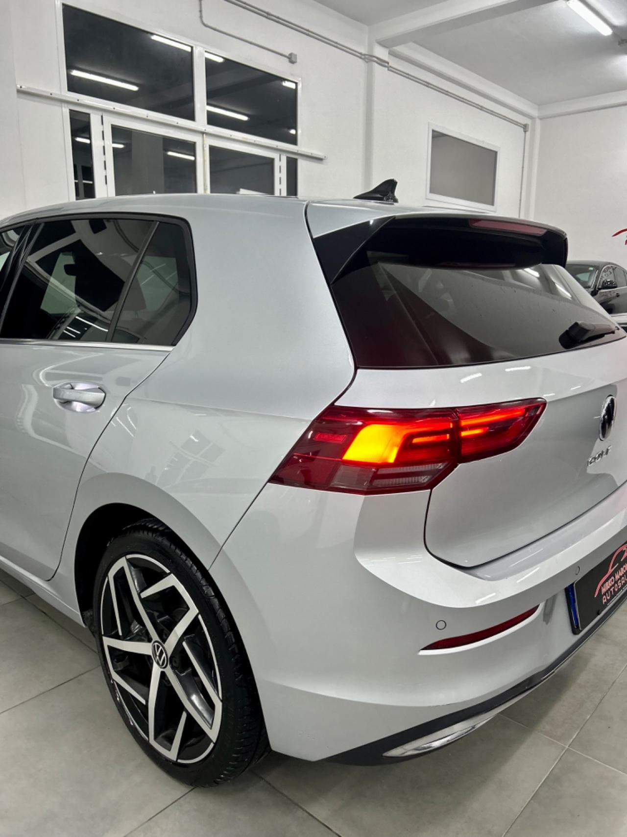 VW Golf 8 2.0 TDI DSG SCR Style FINANZIABILE