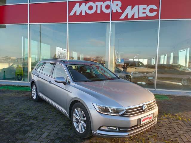 Volkswagen Passat SW 2.0TDI 150cv DSG Business, Navi, IVA Deducibile