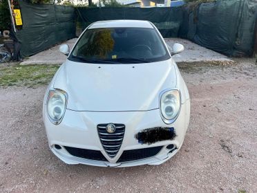 Alfa Romeo MiTo 1.6 JTDm 16V Distinctive Sport Pack