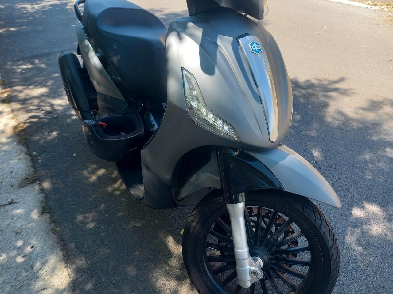 Piaggio Beverly 300 i.e. SPORT TOURER