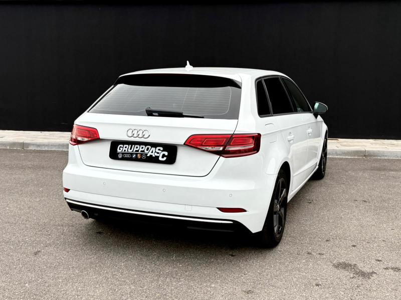 Audi A3 Sportback 1.6 tdi 110 CV ADATTA ANEOPATENTATI
