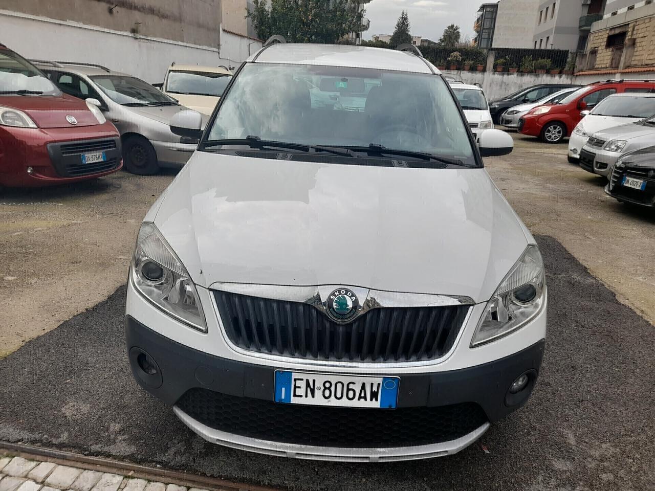 Skoda Roomster 1.2 TSI 86CV Scout