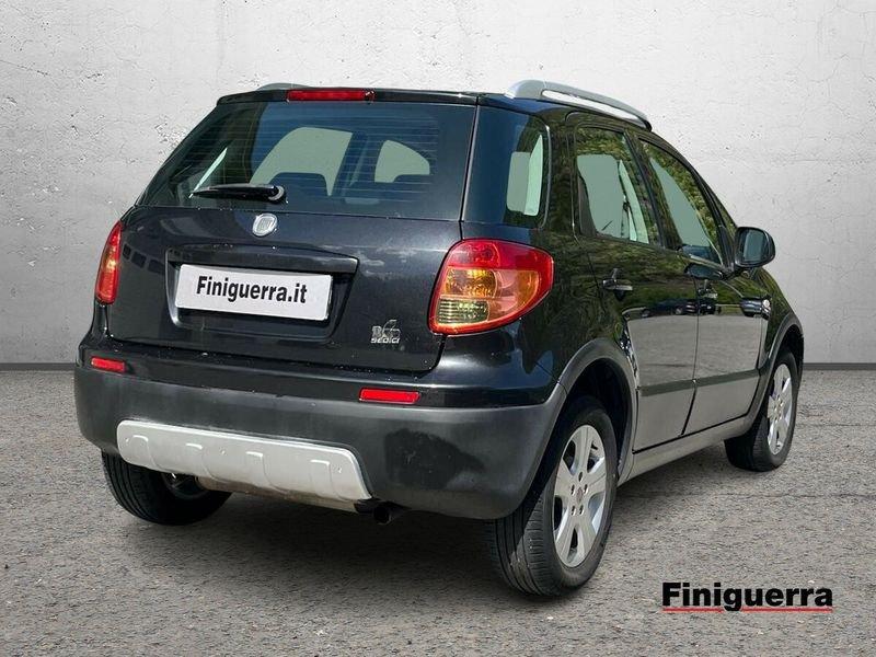 FIAT Sedici 1.9 MJT 4x4 Dynamic