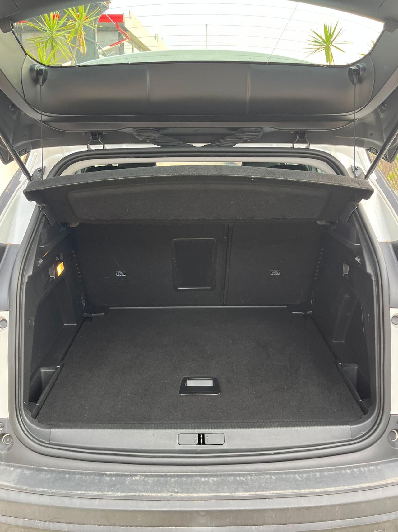 Peugeot 3008 BlueHDi 130 S&S Active Business