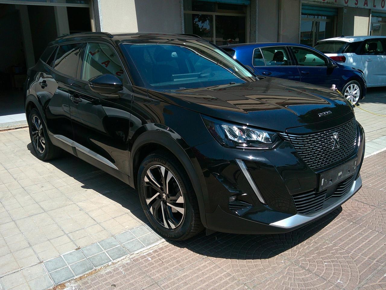 Peugeot 2008 BlueHDi 100 S&S Allure Navi Pack