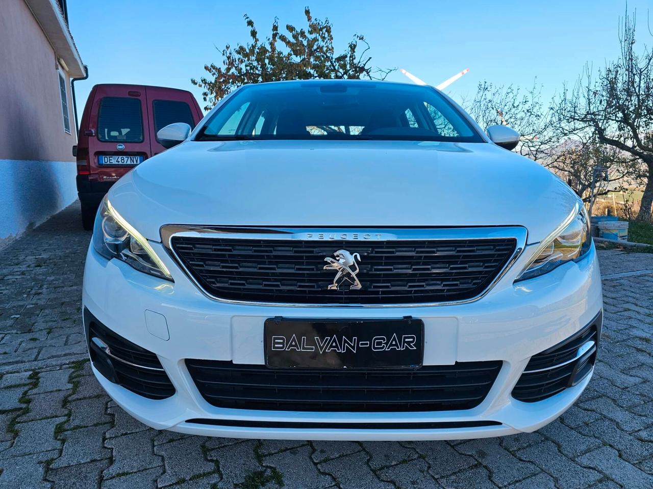 Peugeot 308 BlueHDi 130 S&S SW Active Business