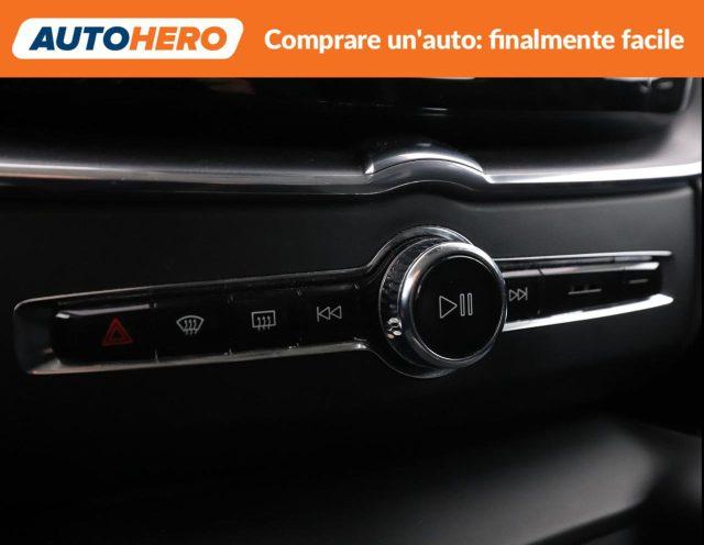 VOLVO XC60 B4 (d) AWD Geartronic Momentum