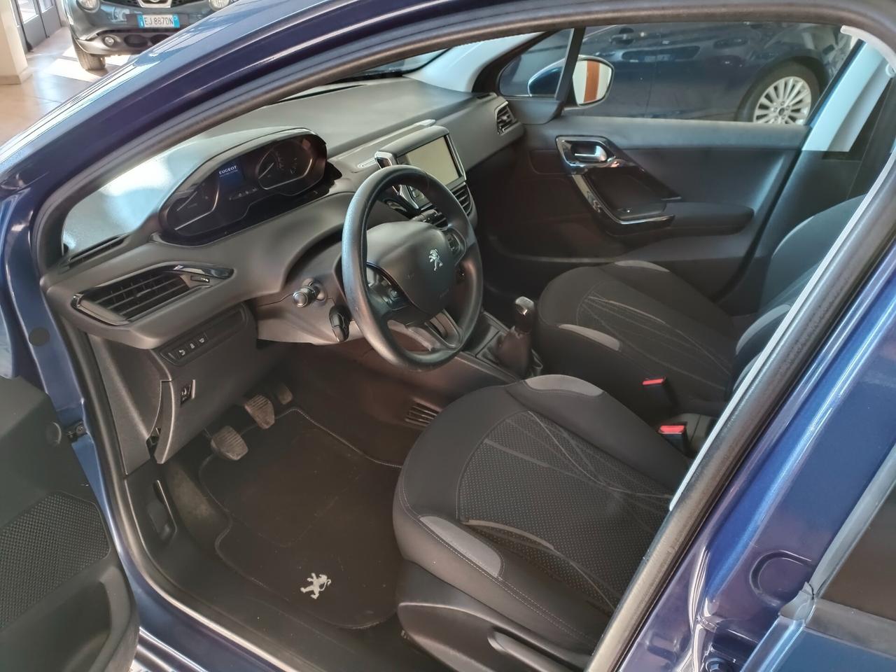 Peugeot 208 1.6 e-HDi 92 CV Stop&Start 5 porte Allure