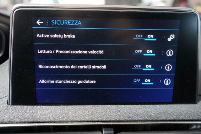 PEUGEOT 3008 PureTech Turbo 130 S&S Active Pack
