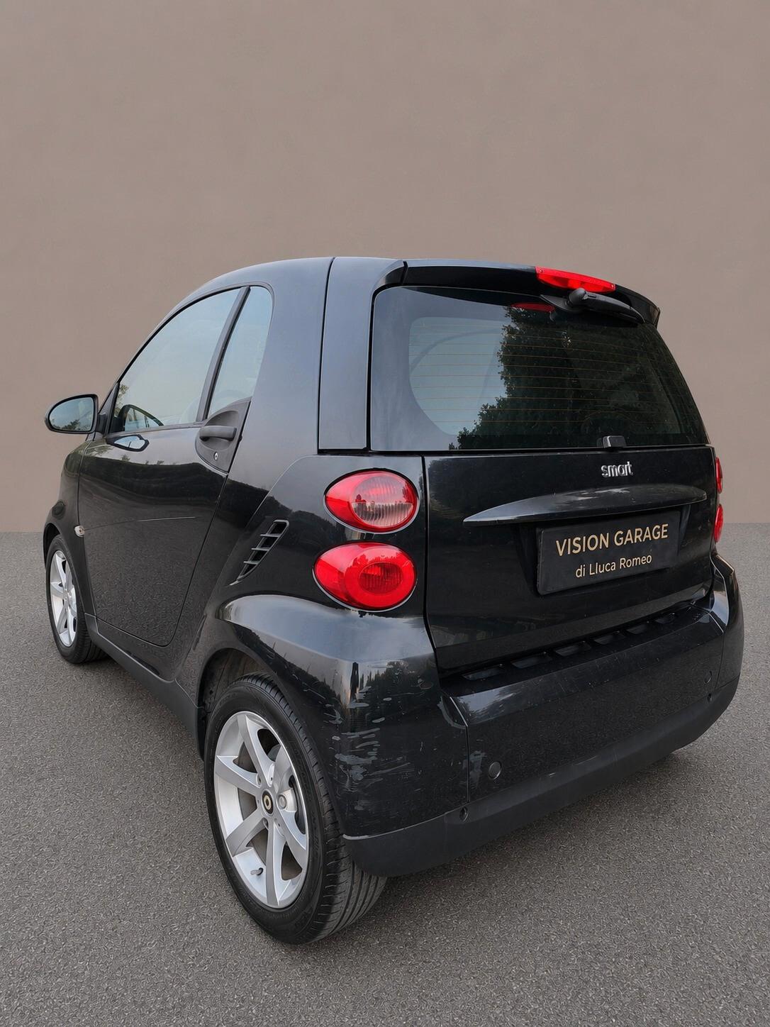 Smart ForTwo 1000 52 kW coupé pure