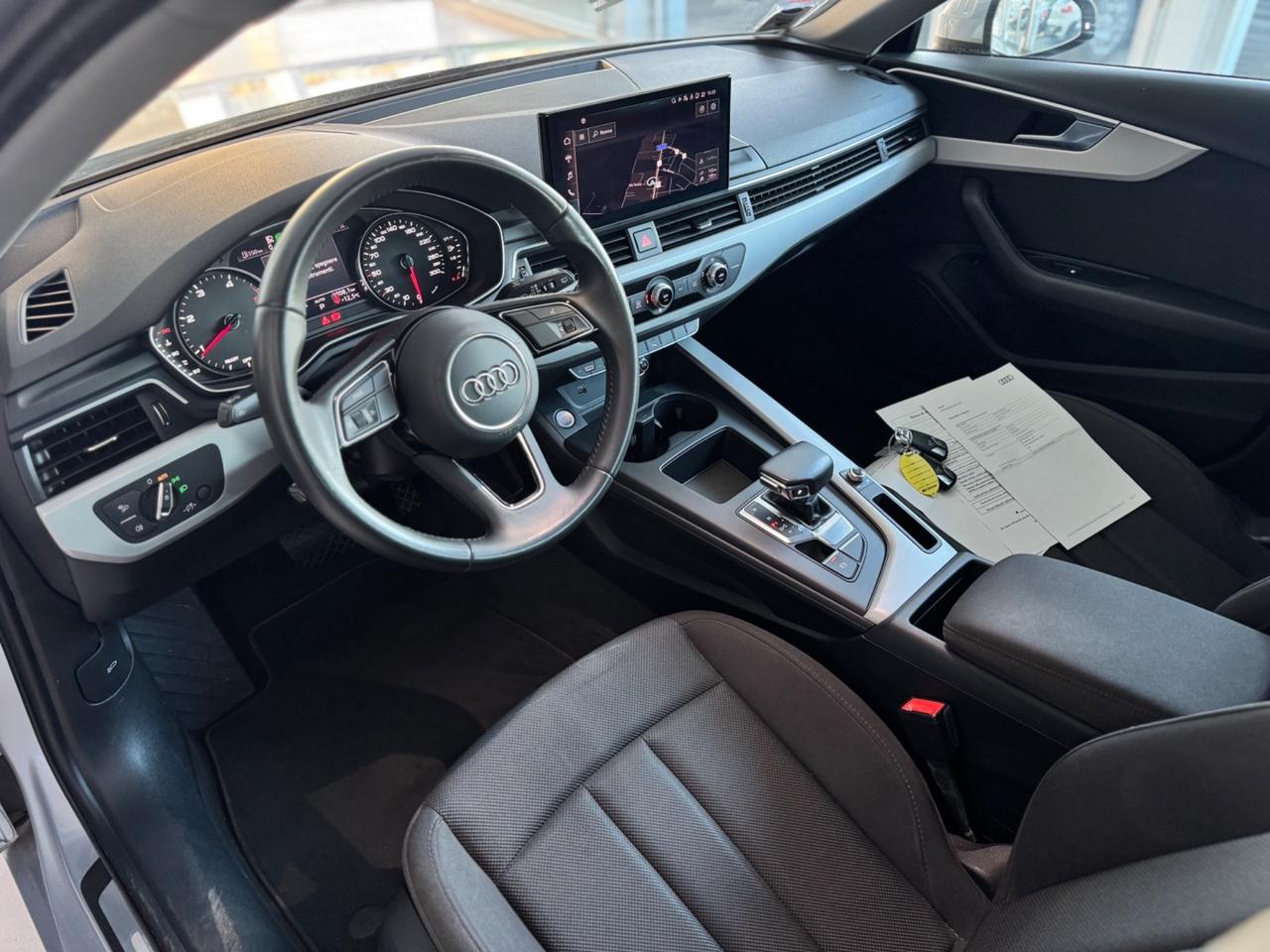 Audi A4 35 TDI/163 CV S tronic line edition