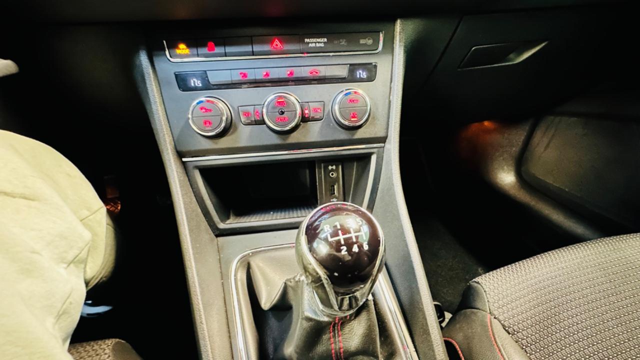 Seat Leon 2.0 TDI 150 CV 5p. FR. EURO 6B