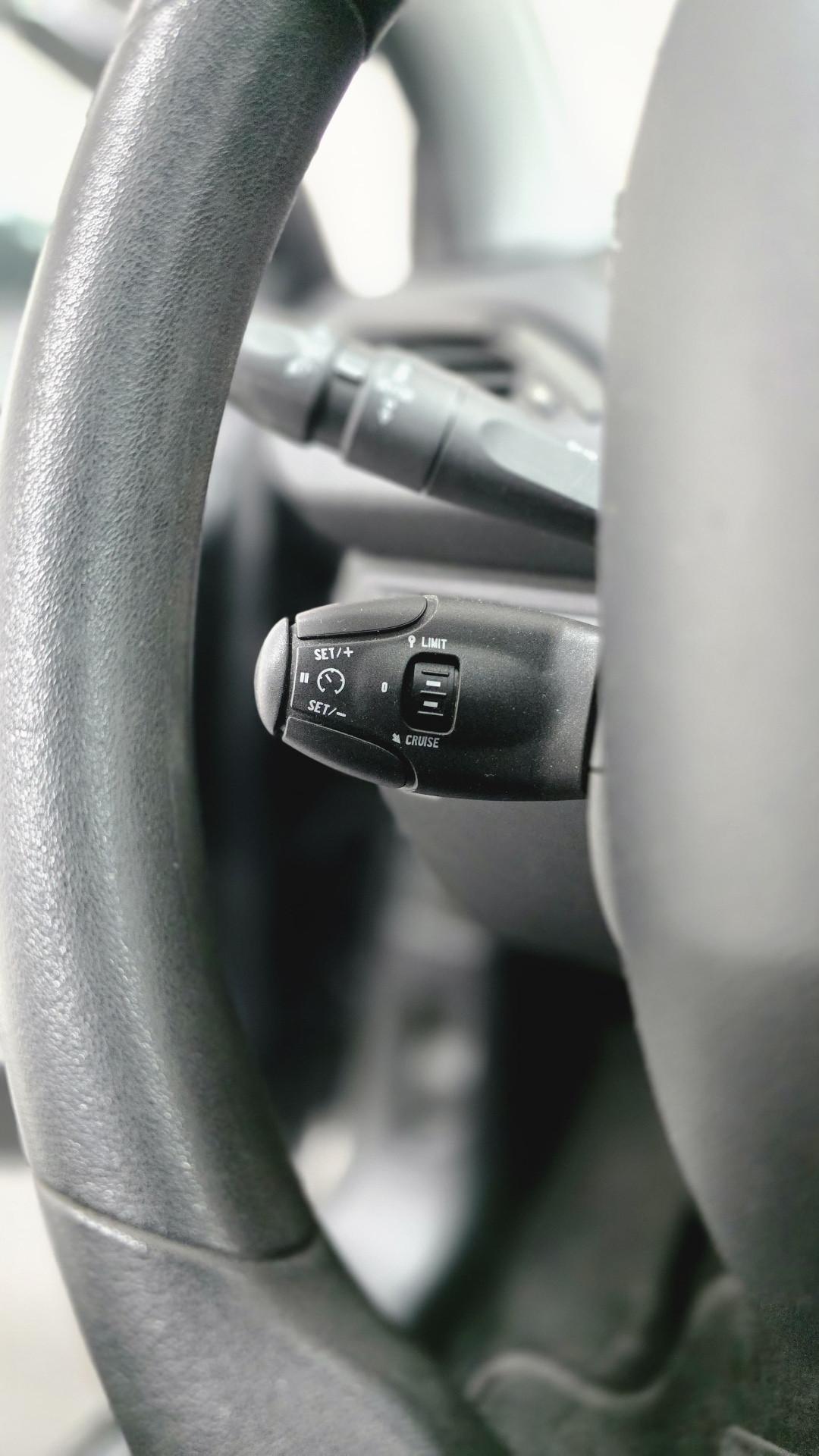 Peugeot 208 1.4 HDi 68 CV 5 porte Allure 07/2014 Neopatentati Euro 5B